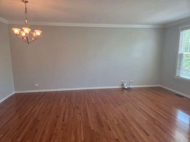 3419 Bradbury Cir