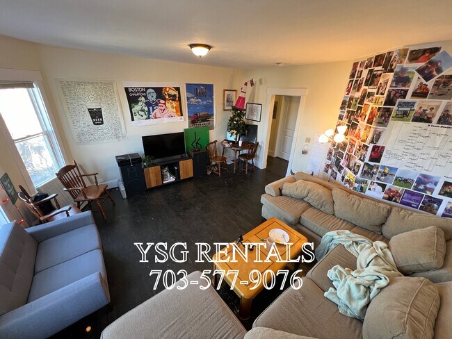 Photo - 4 Romar Ter Unit #3