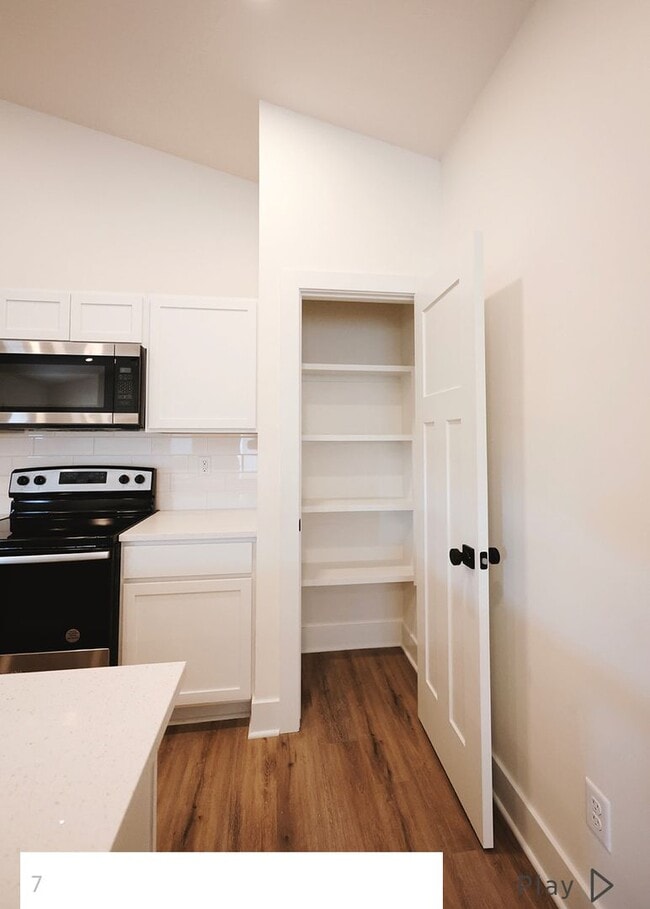 Photo - 502 Briarbrook Ln Unit 502 E Briarbrook Lane
