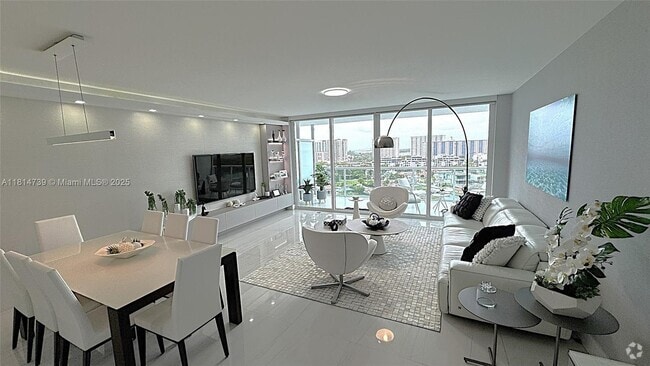 Building Photo - 400 Sunny Isles Blvd Unit 1118 Rental