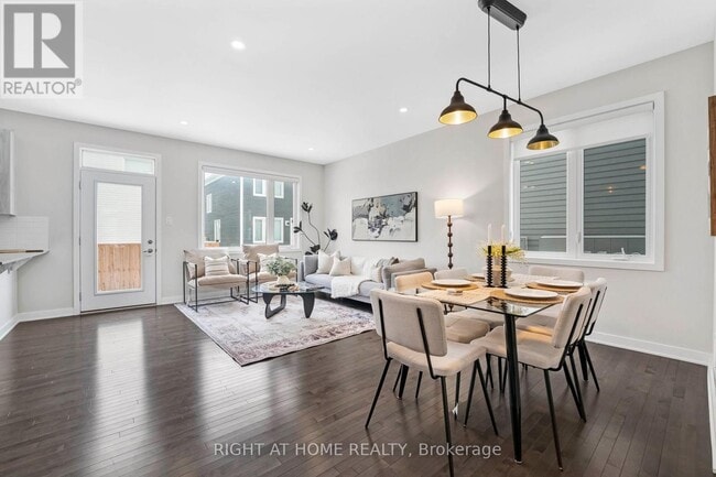 Photo - 30 Chasing Grv