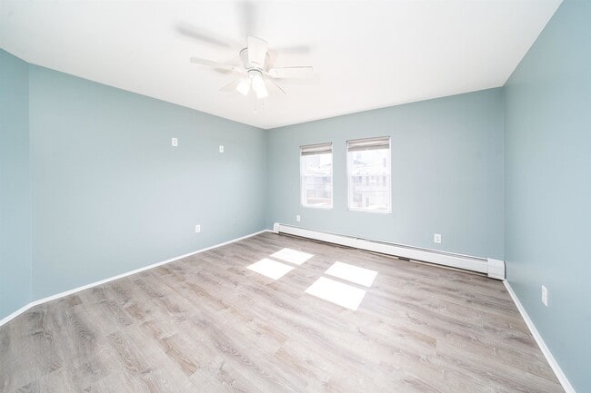 Photo - 43 W 9th St Unit 6