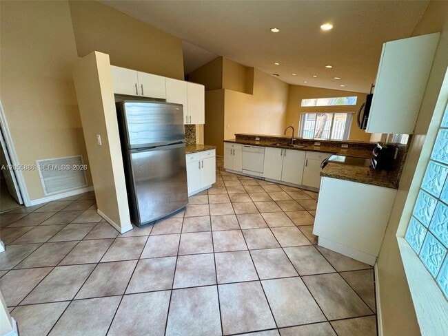 Photo - 3393 SW 180th Way