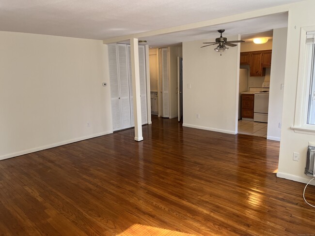 Building Photo - 492 Fountain St Unit 496-A2 Rental