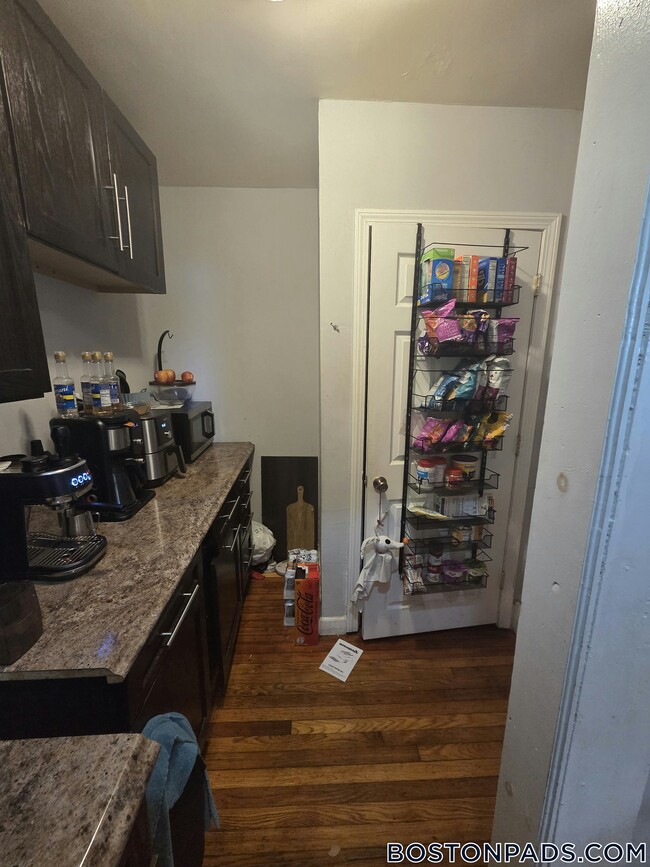 Photo - 11 Akron St Unit 1