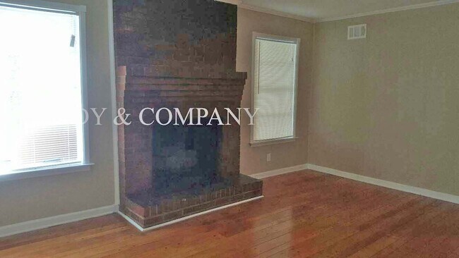 Photo - 5227 Marynelle St