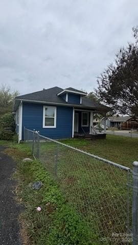 Building Photo - 2901 Fraley Church Rd