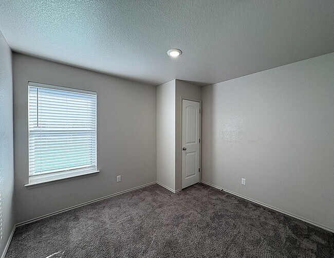 Photo - 2412 FM 1113 Unidad B