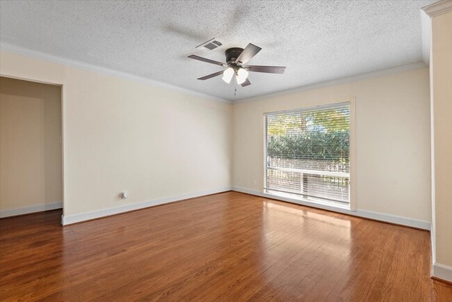Photo - 4007 Markley St