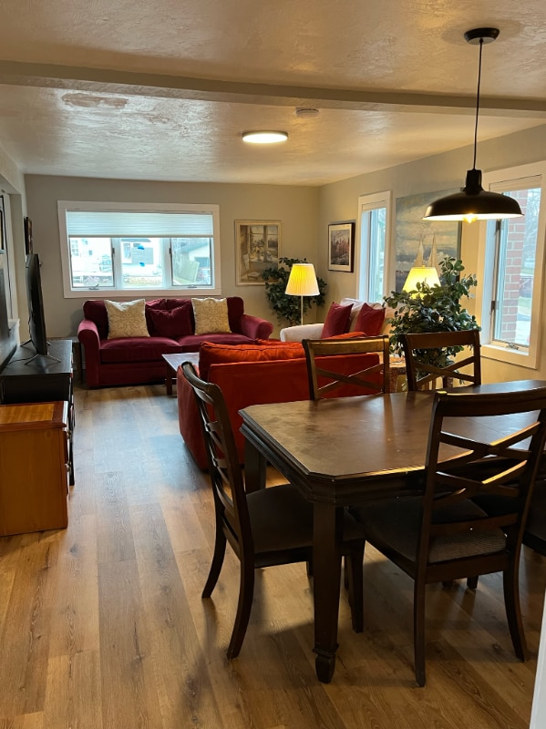 Photo - 111 McDowell St