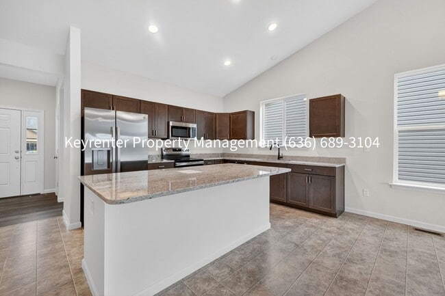 Photo - Spacious 3BR Home with Open Floor Plan, Walk-In Closet & Patio