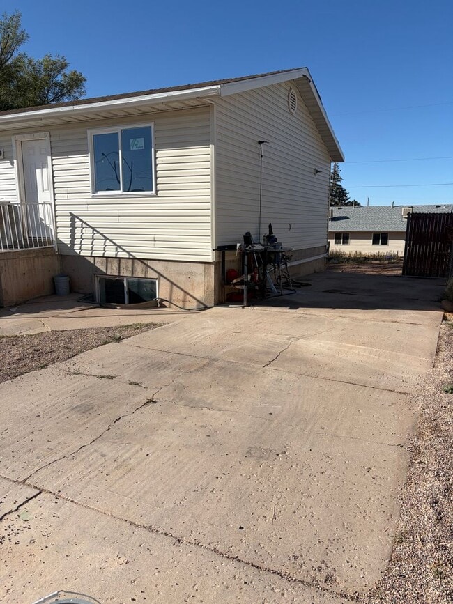 81 W Sunset Dr Unit A