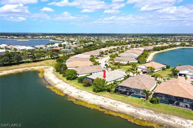 Photo - 14827 Edgewater Cir