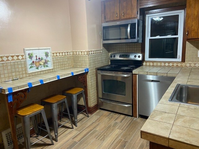 Photo - 4225 Gifford Ave