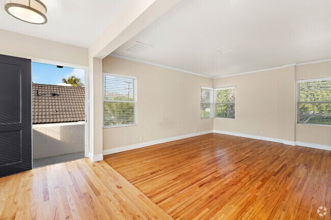 Building Photo - Charming 1 Bed / 1 Bath Detached Unit in P... Rental