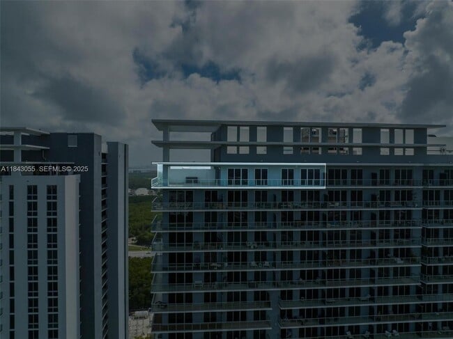 Photo - 16385 Biscayne Blvd Unit 4