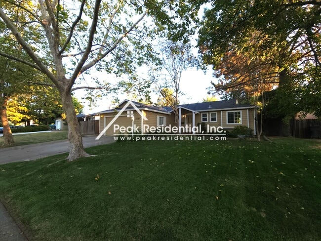 Photo - Nice 3bd/1.5 ba Carmichael Home With RV Access!