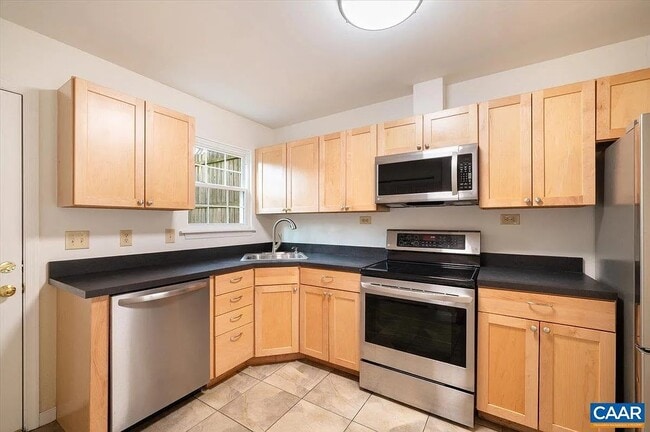 Photo - 803 Orangedale Ave