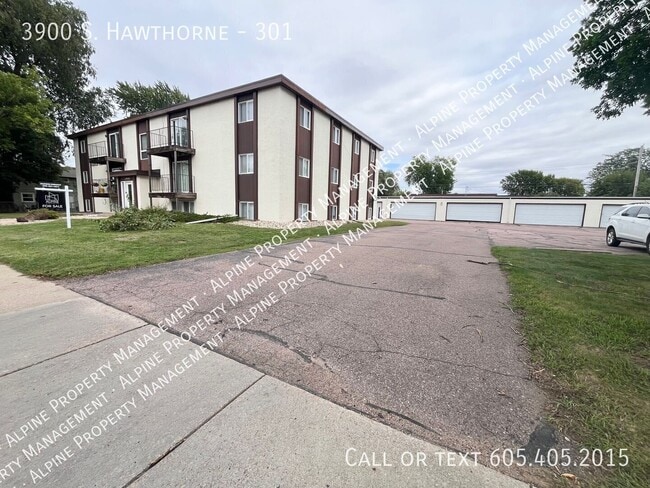 Photo - 3900 S. Hawthorne-301 Unit 301