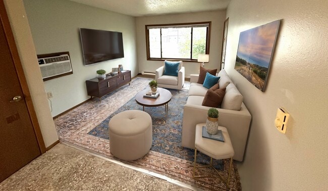 Photo - 608 W 3rd St