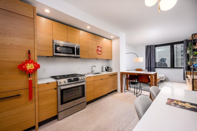 Photo - 10 Provost St Unit 906R