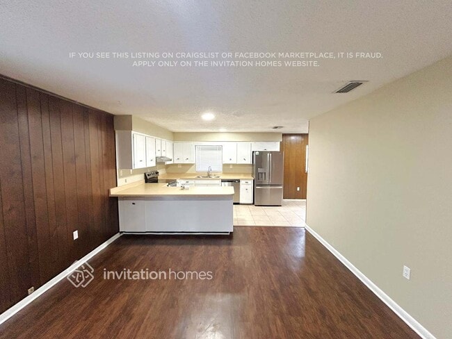 Photo - 4830 S Gachet Blvd