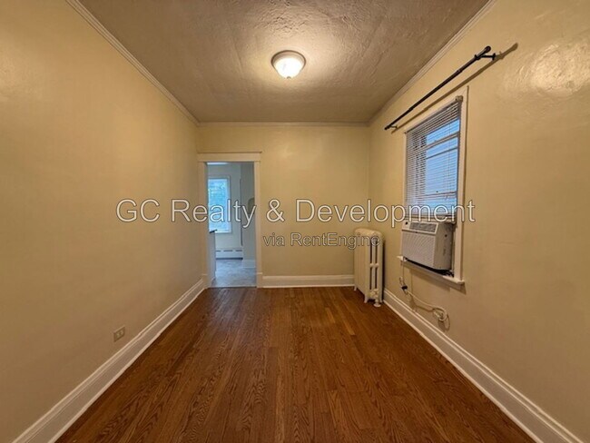 Photo - 2415 Hastings Ave
