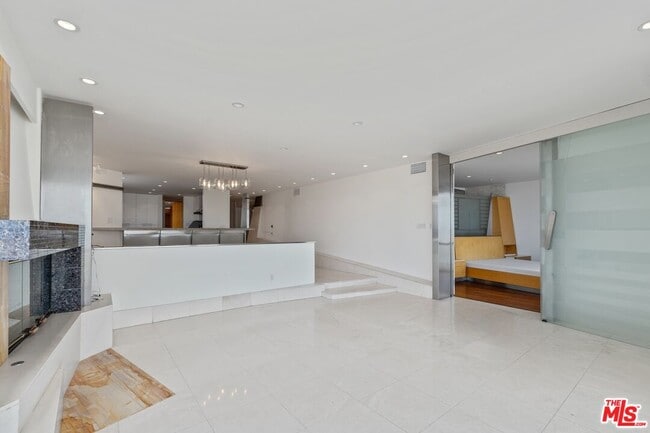 6 Eastwind St Unidad 110