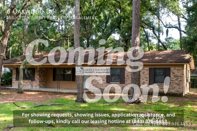 Building Photo - 6 Oakwood Dr
