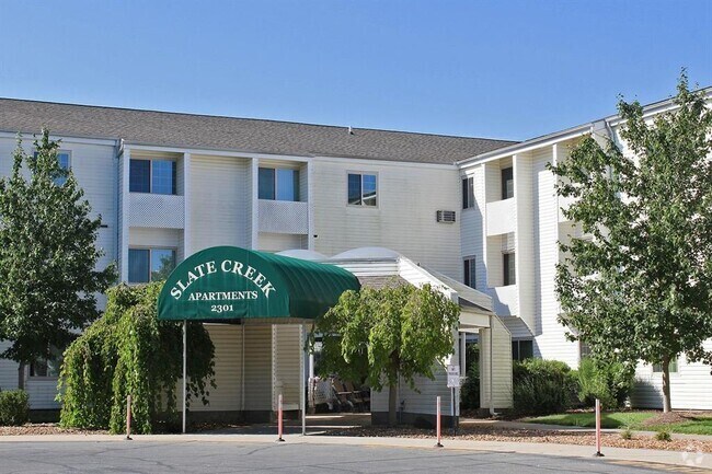 Building Photo - 979 Serrano Ave Rental