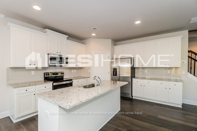 Photo - 1029 Tranquil Gdns Pl