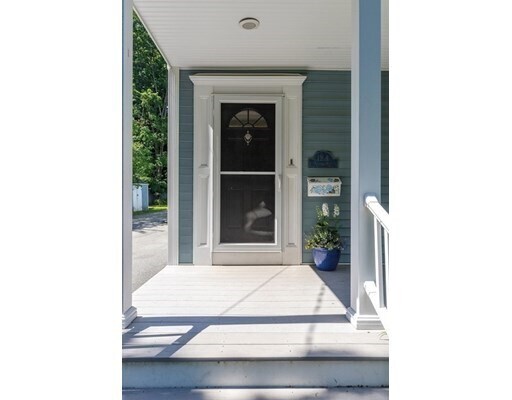 Photo - 12 Putnam Ave