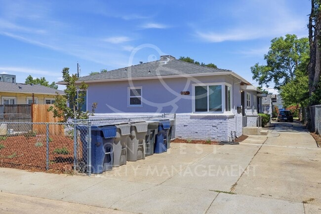 4617 13th Ave Unidad 4617 13th Ave - Unit A (Front Unit,renovated)