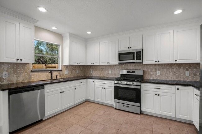 Photo - 29515 Legends Line Dr