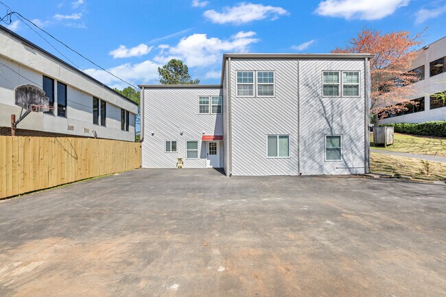 Photo - 120 Vulcan Rd