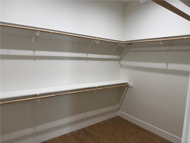 Photo - 20738 Bryant St