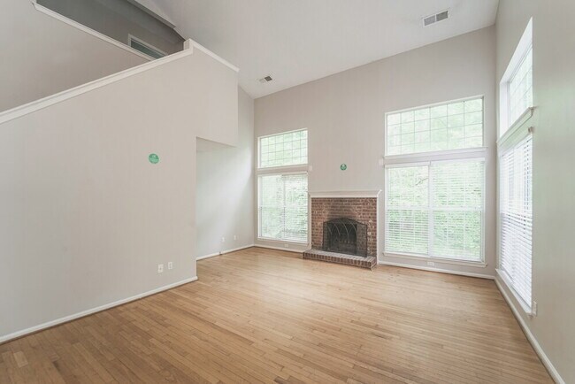 Photo - 8400 Woodford Bridge Dr