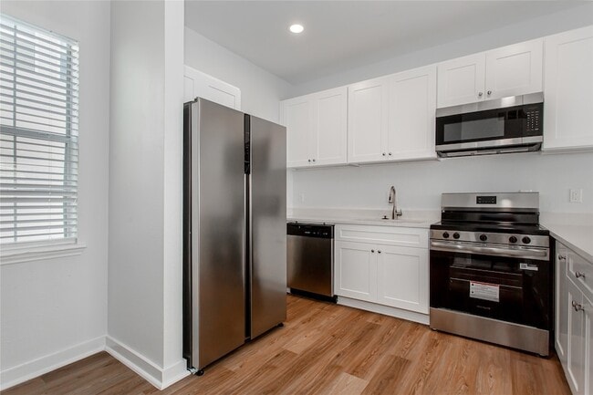 Photo - 4713 Virginia Ave