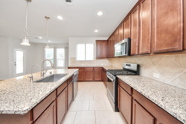 Building Photo - 5118 Kingship Ct