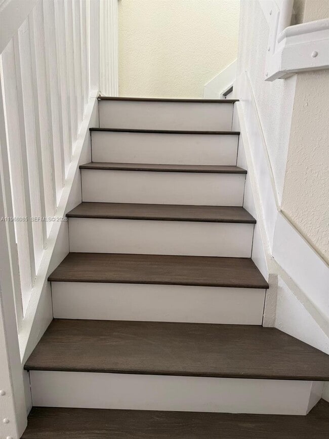 Photo - 7100 NW 177th St Unidad 210-14