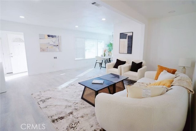 Photo - 3813 W 173rd St