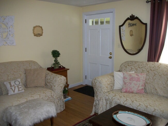 Photo - 164 Belltown Rd