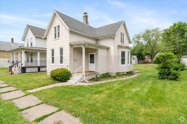 Building Photo - 1522 W 7th St Rental