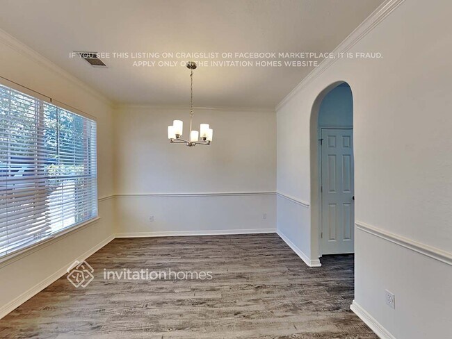 Photo - 411 Drake Ln