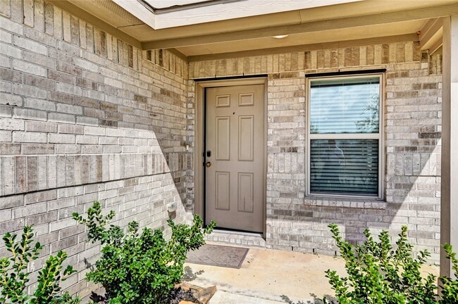 Photo - 24110 Wandering Brk Dr