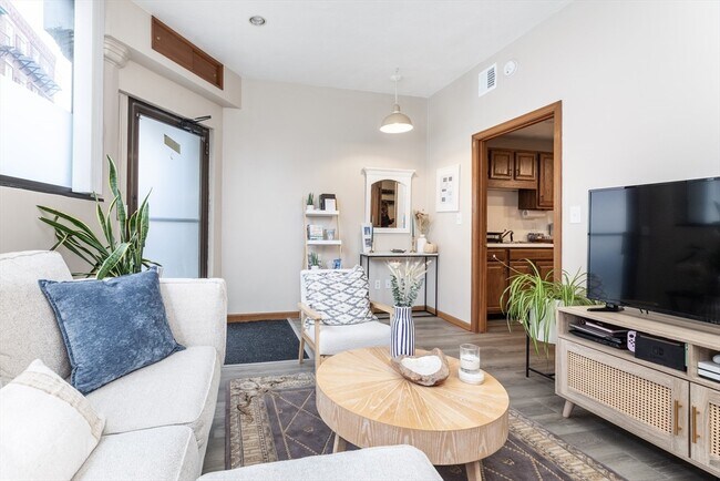 Photo - 265 North St Unit A