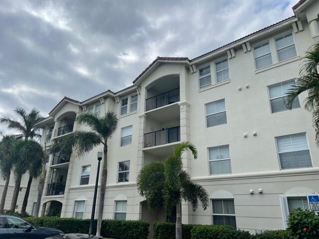 Building Photo - 3408 Tuscany Way Rental
