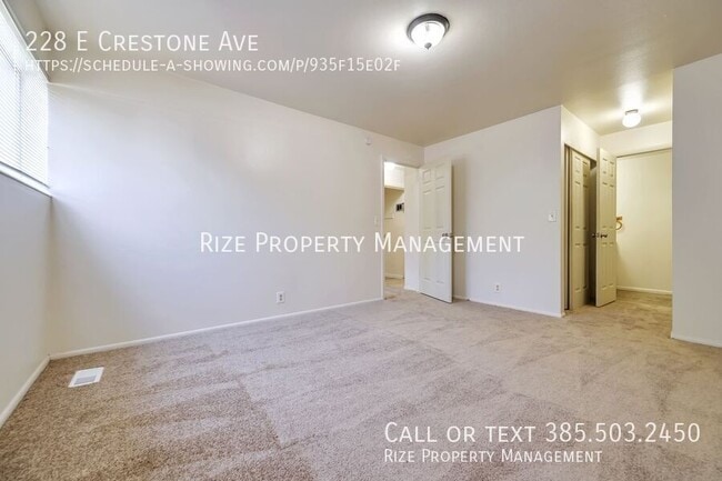 Photo - 228 E Crestone Ave