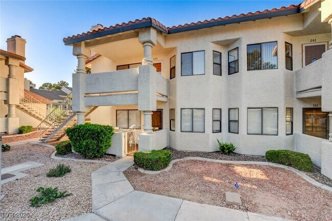 Photo - 2713 Otter Creek Ct Unit 202