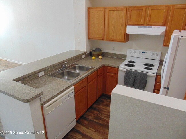 Photo - 3975 Almeida Court Unit 102